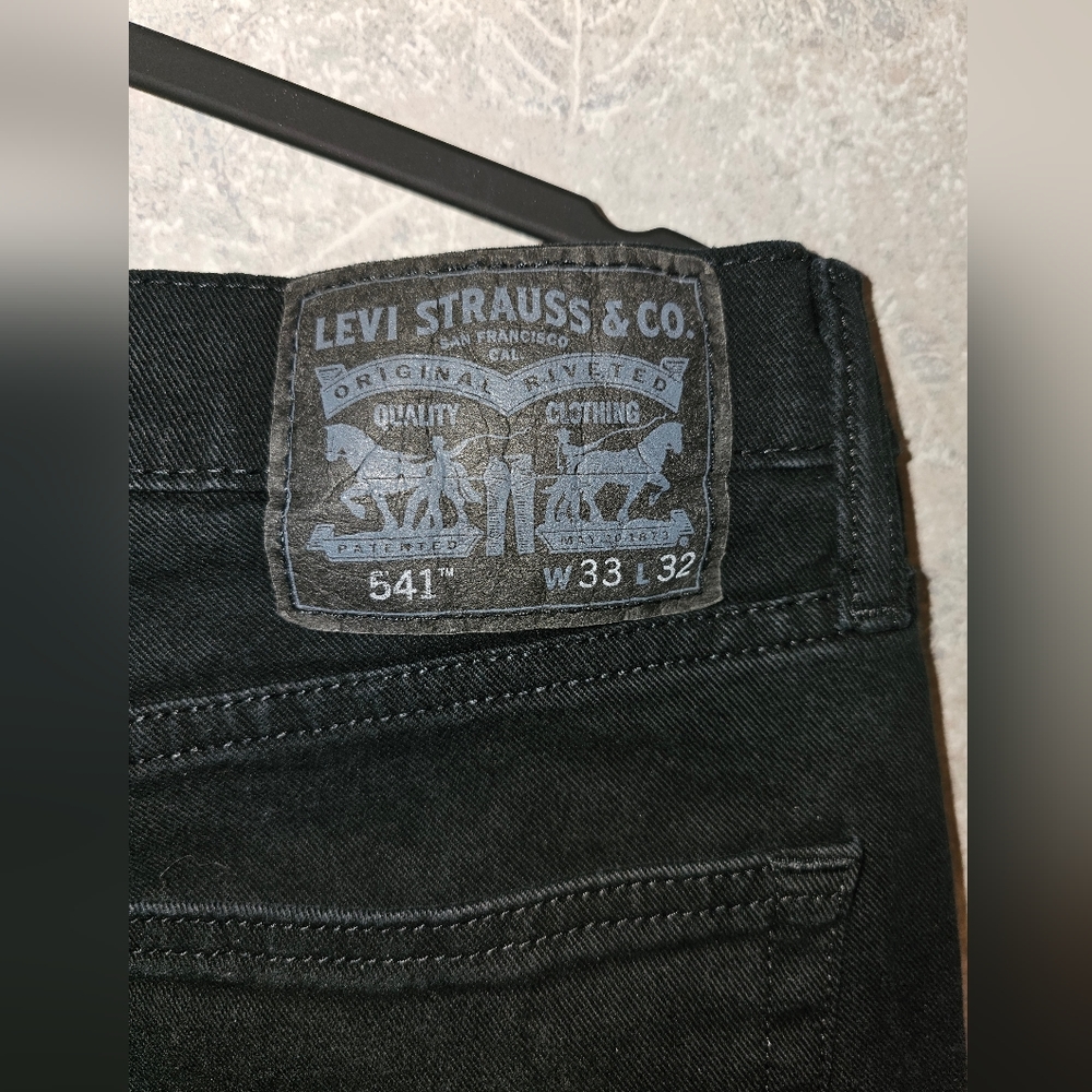Levis 541 33x32